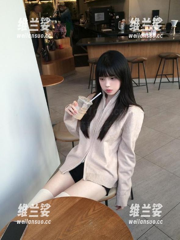 下载最新51cg1.com应用，随时随地畅享精彩吃瓜