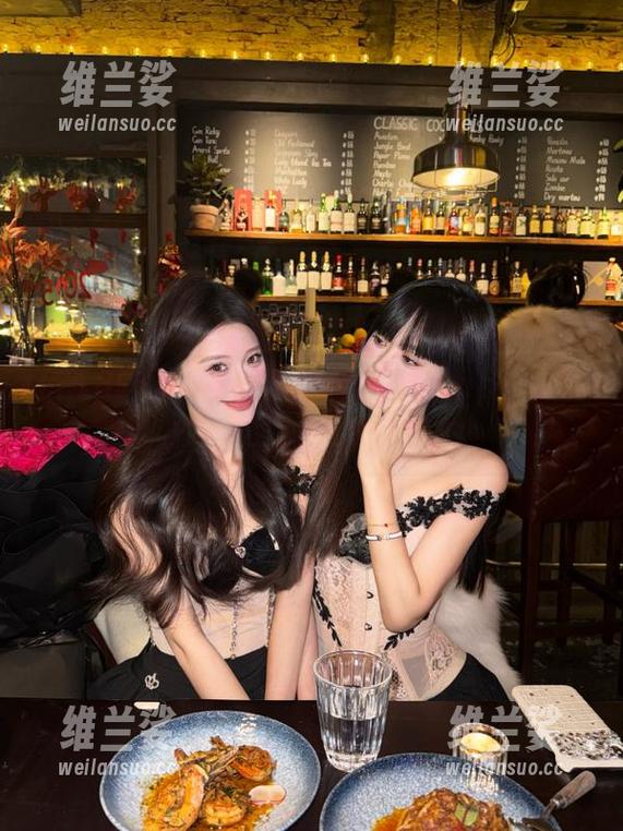 718吃瓜网址官方app，女生聊天必备的爆款神器！