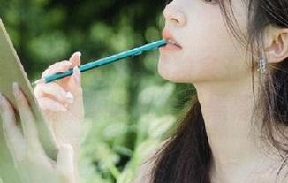 网站独家五一黑料正能量视频曝光娱乐黑幕
