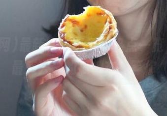 最新在线吃瓜网热点一览，男生最感兴趣的瓜都在线等你