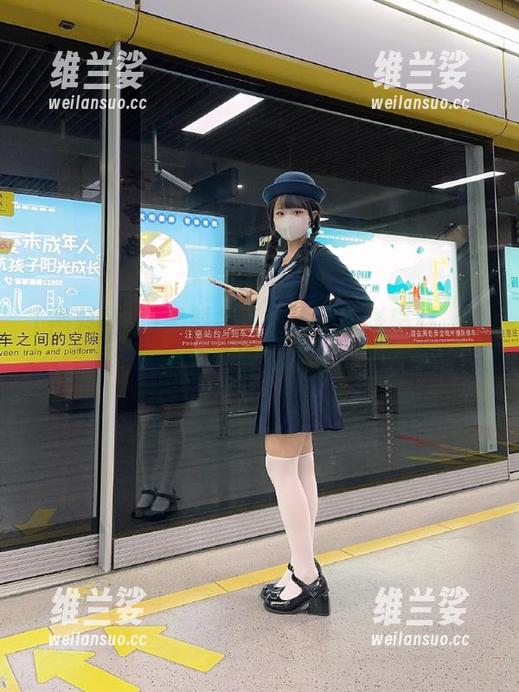 黑料社区在线免费送黑料，这地址不收藏真亏！